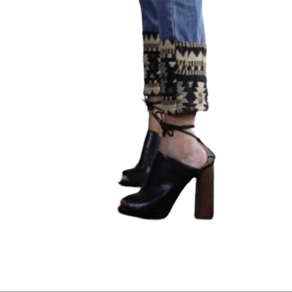 Reed Krakoff Chunky Heel Open Toe Sandal Size 6.5 - Picture 8 of 8